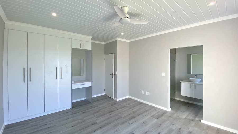 3 Bedroom Property for Sale in Port Owen Western Cape